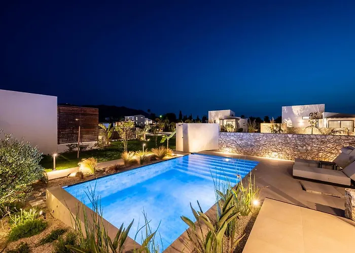 Campo Premium Stay Private Pool Villas